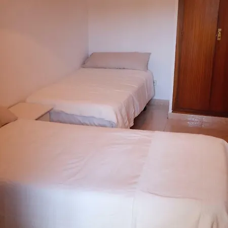 Piso Amplio, Centrico Y Con Vistas A Pena Oroel